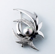 パールブローチ【南洋真珠】